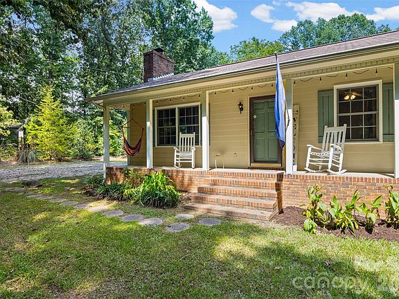 3rd image of 6764 Laney Rd