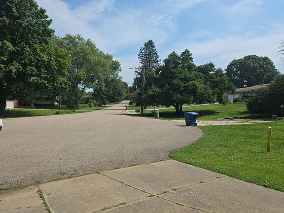4th image of 145 Highfield Rd