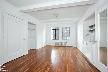 5 Tudor City Place