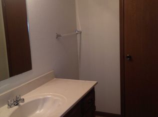 3551 NE Independence Cir, Lees Summit, MO 64064