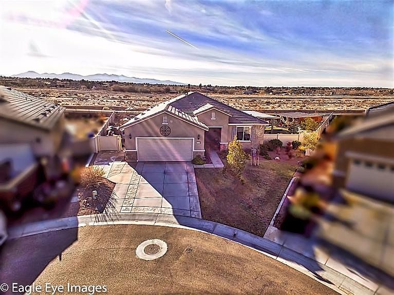 1st image of 19336 Wildwood Ct