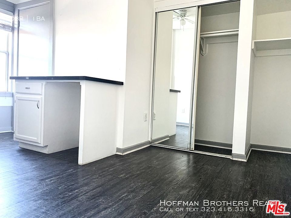 2nd image of 615 S Glendale Ave #25A