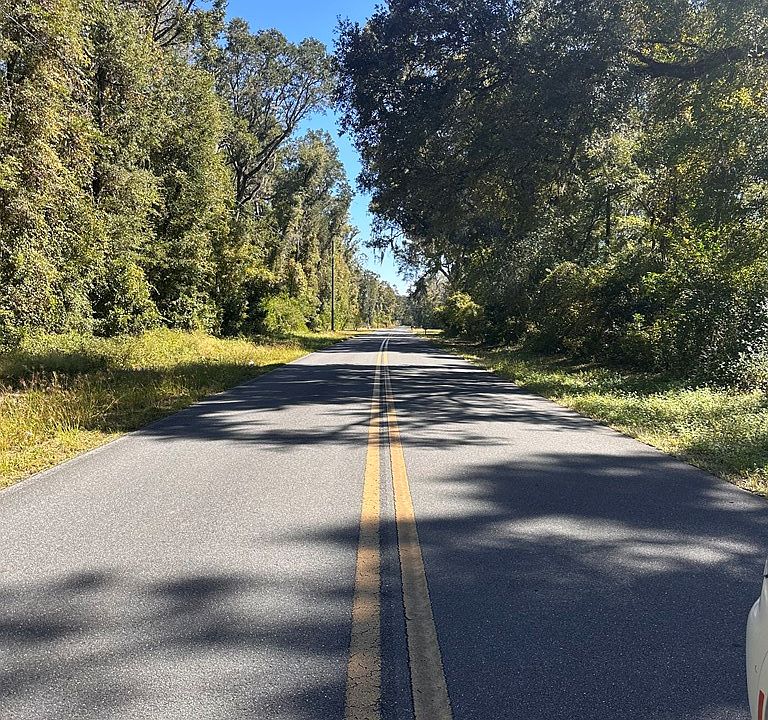 2nd image of  NE 206th Ave