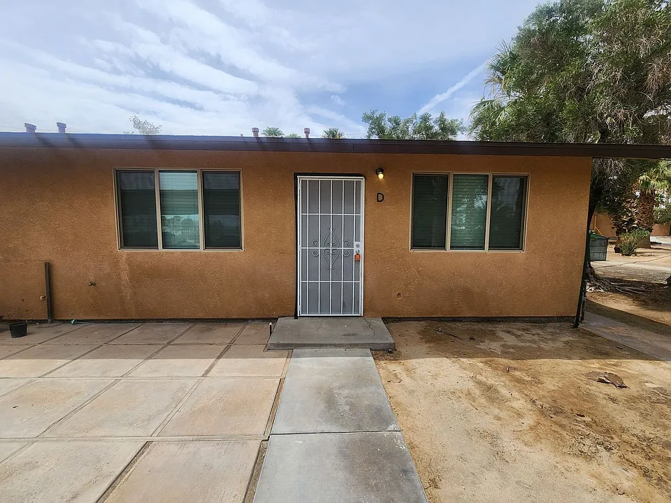 6364 Palo Verde Ave