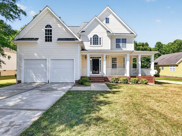 370 Long View Dr, Franklinton, NC 27525
