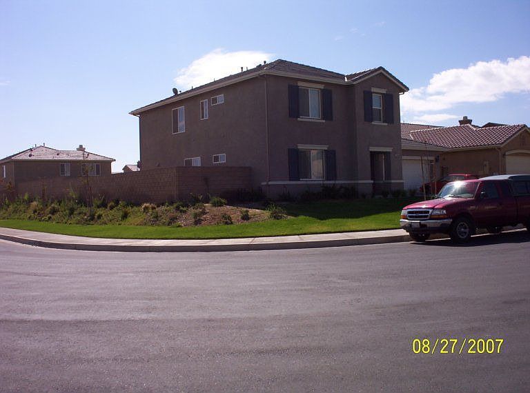 New Lennar Jade Home Corner lot with large backyard easy to add RV access 