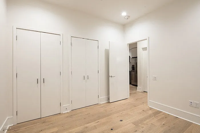 The Julian Apartments — Photo 24