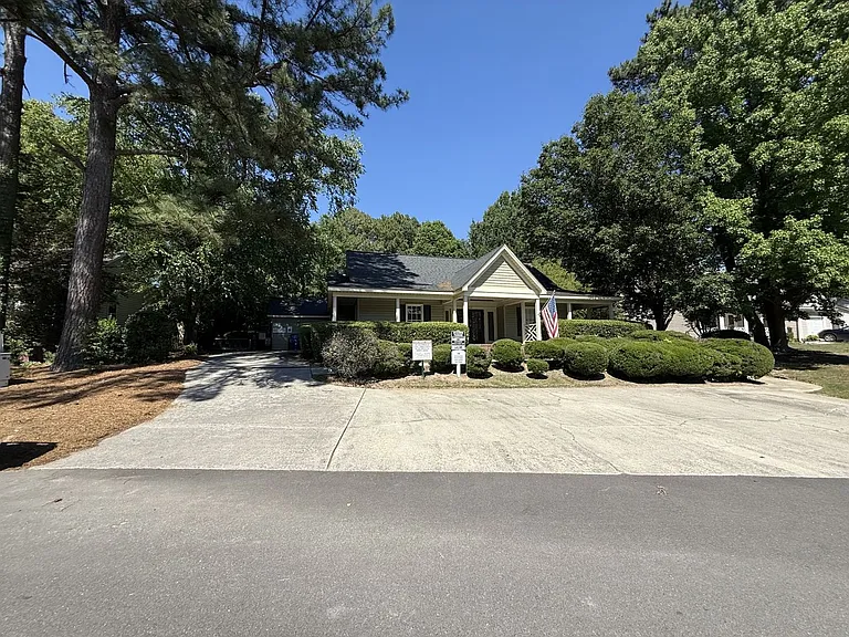 2905 Faversham Pl — Photo 14
