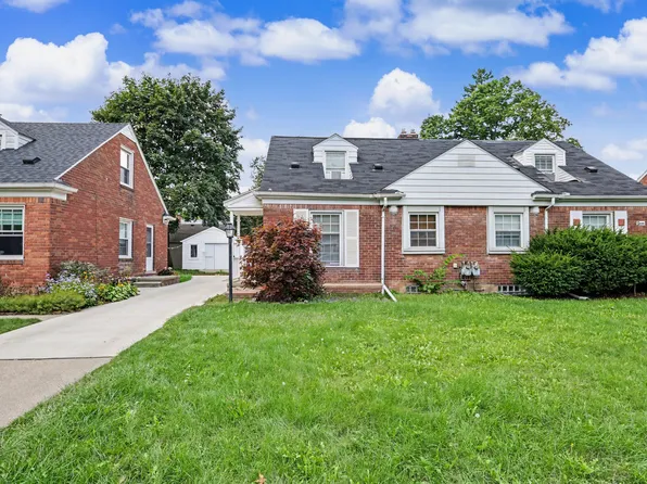 5 Carlton Ln, Dearborn, MI 48120