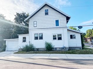 115 Record St, Mankato, MN 56001