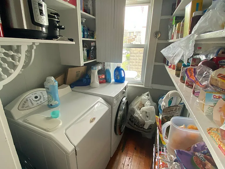 41-43 Belknap St #1 — Photo 10