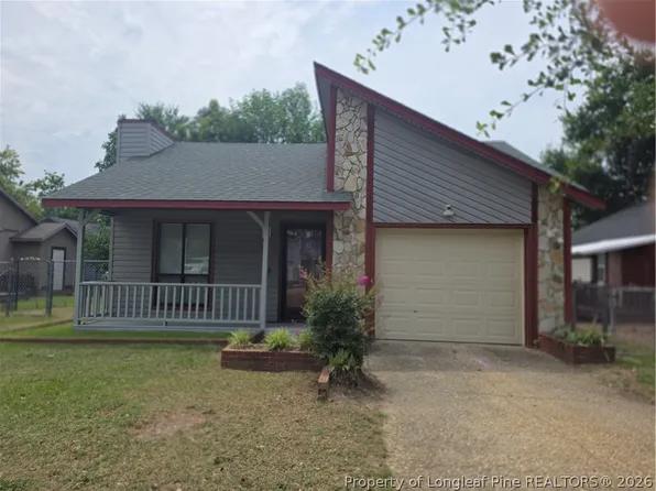 6943 Timberwood Dr, Fayetteville, NC 28314