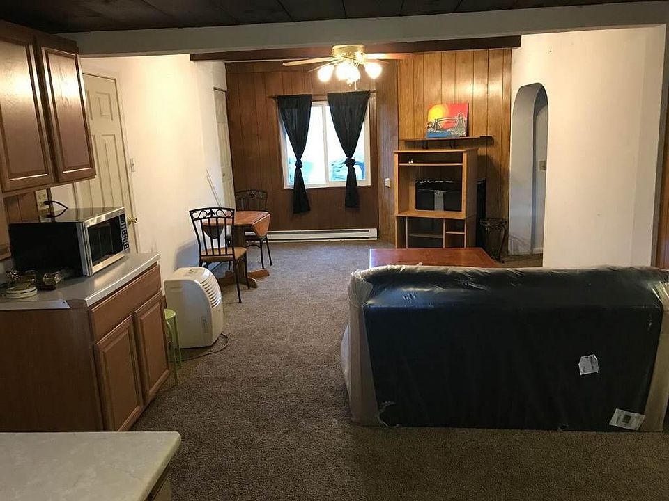 1st image of 52920 Summit Ave