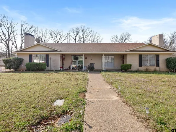 2103 Easy St, Tyler, TX 75703