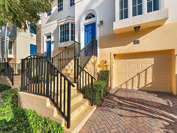 5th image of 423 Juno Dunes Way
