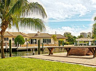 1090 Powell Dr, Riviera Beach, FL 33404