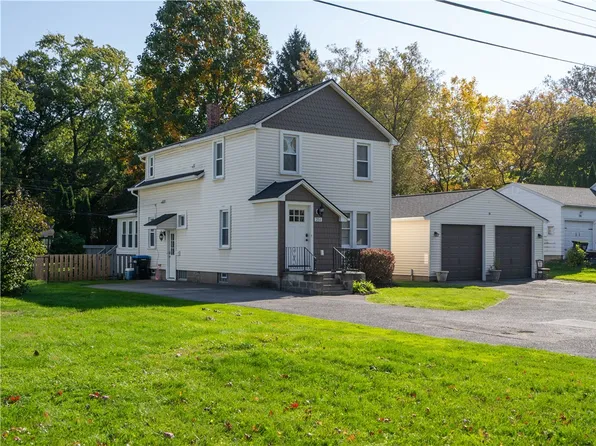 251 Hampton Blvd, Rochester, NY 14612