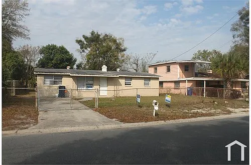 3408 N 49th St Photo 1