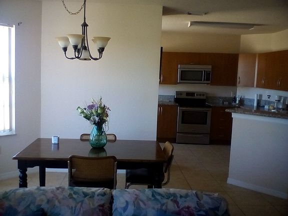 4th image of 158 SW Peacock Blvd APT 201