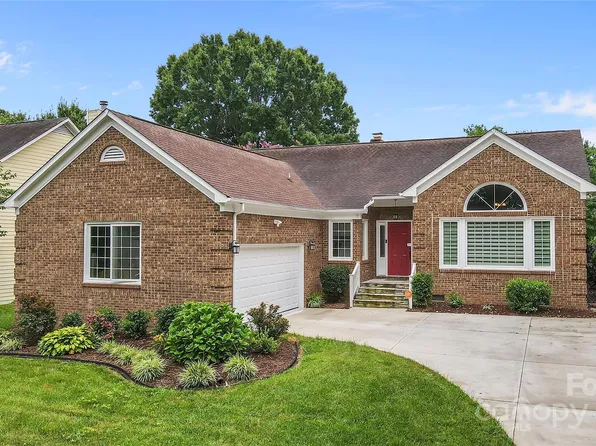 14021 Harlequin Dr, Charlotte, NC 28273