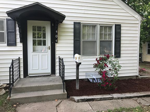 2nd image of 404 W Elm St
