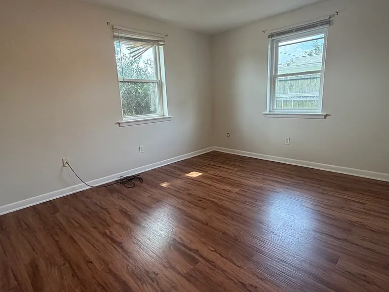 1208 Edenborn Ave — Photo 8