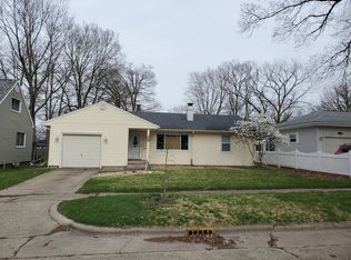 1104 N Busey Ave, Urbana, IL