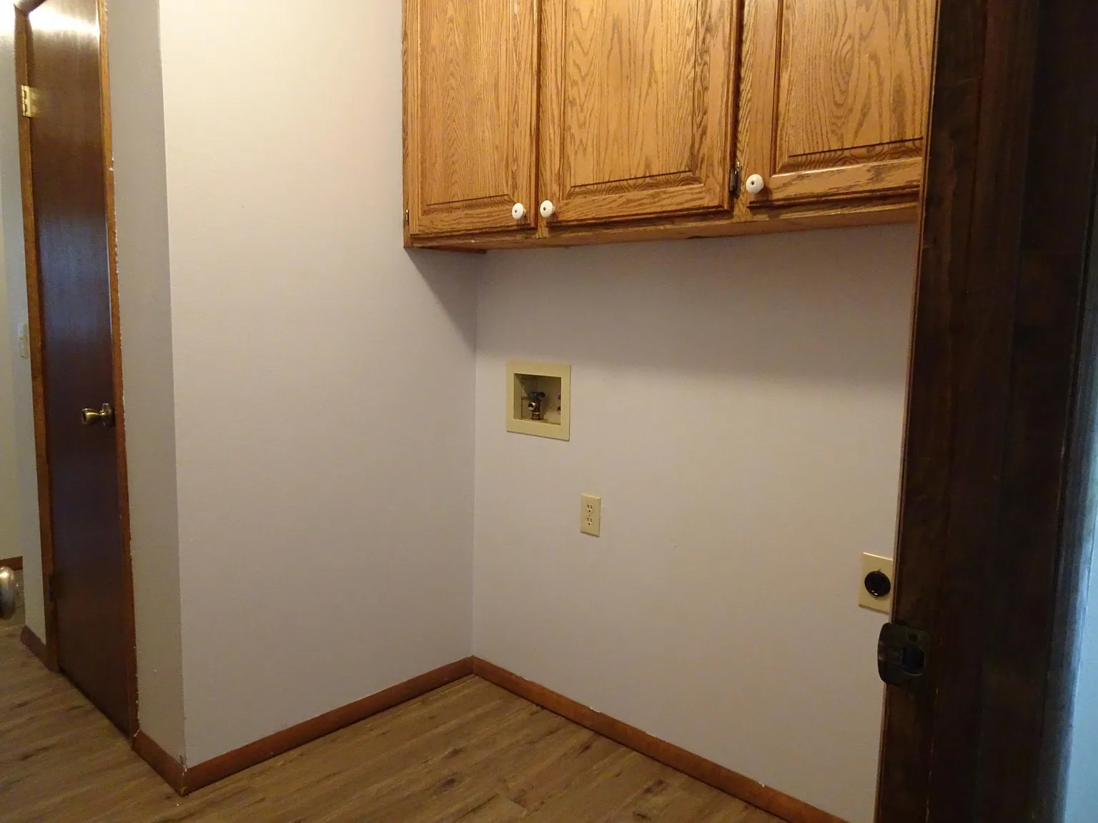 107 Cedar Hts — Photo 4