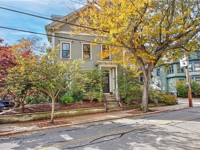 253 Knight St, Providence, RI, 02909