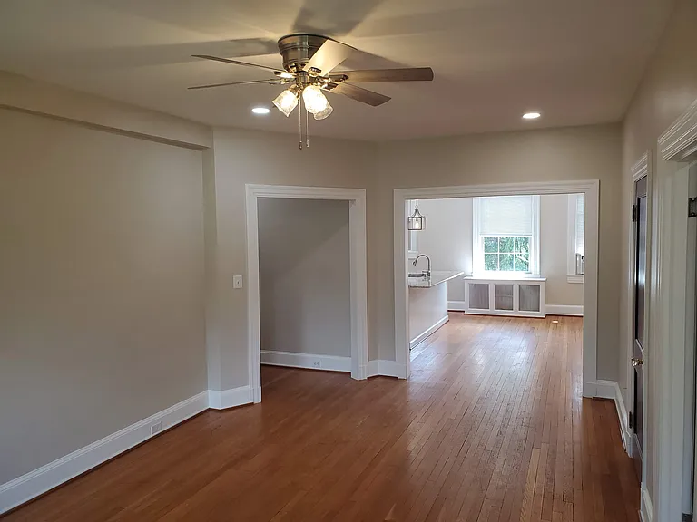 901 W University Pkwy #4C — Photo 4