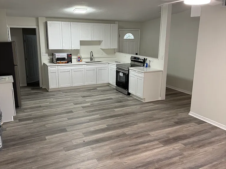 3112 Kline Rd — Photo 1
