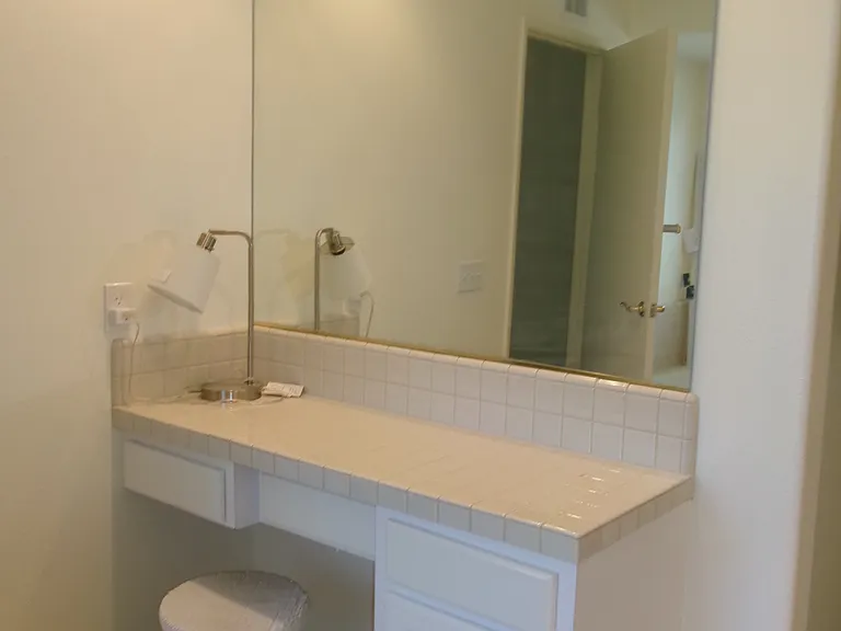 3114 N Springfield St — Photo 17