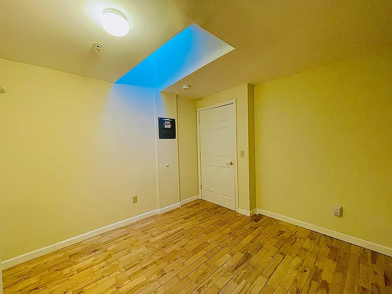 23 Church St #4 — Photo 28