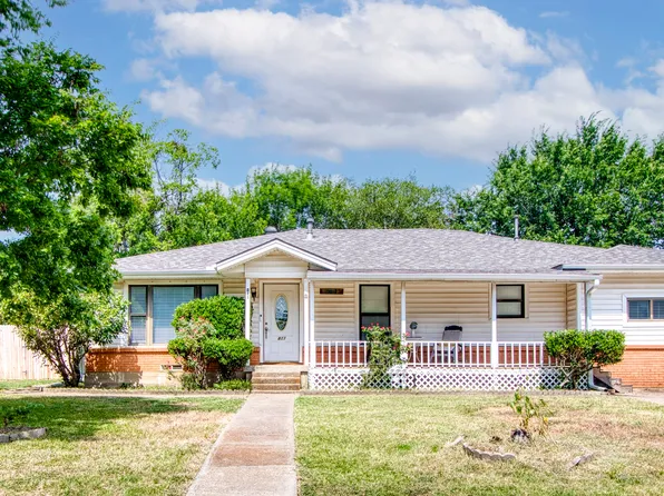 811 Mullins, Lewisville, TX 75057