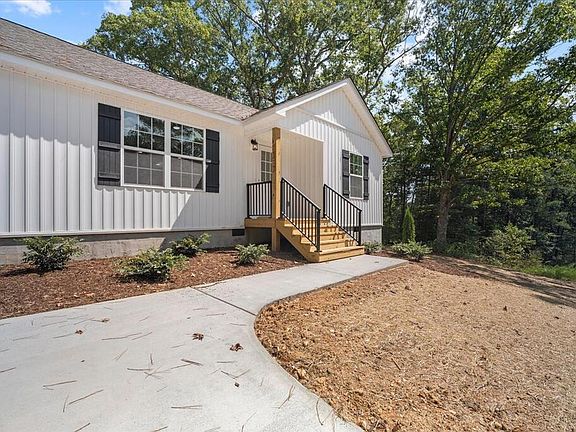 4th image of 1307 Miller Rd