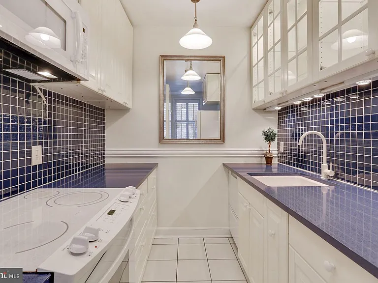 3051 Idaho Ave NW #106 — Photo 9