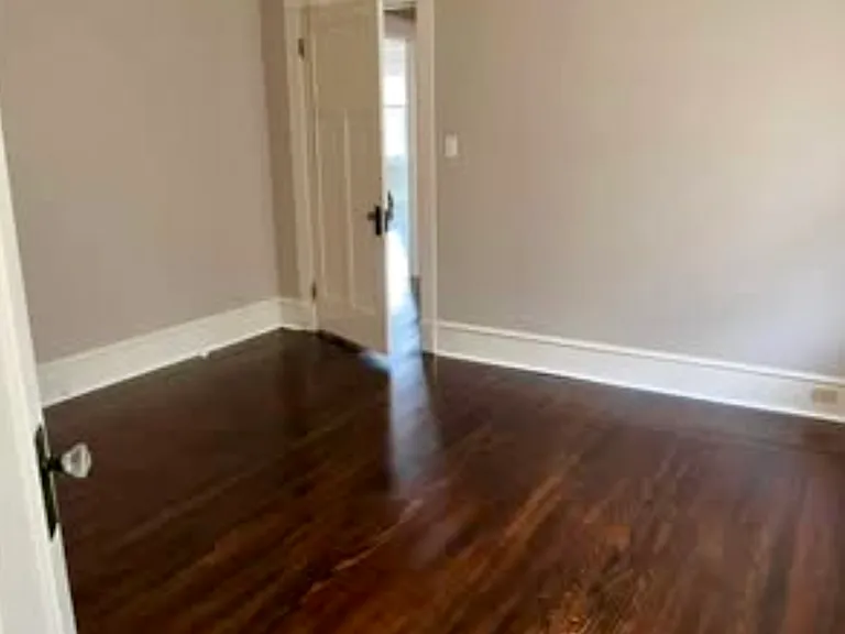 210 Jefferson Ave — Photo 10