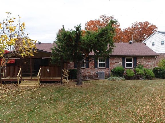4th image of 1829 Clayburn Cir