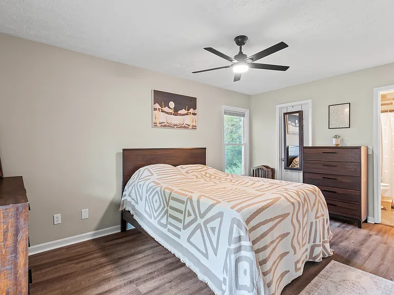 6804 Buttermere Dr — Photo 15