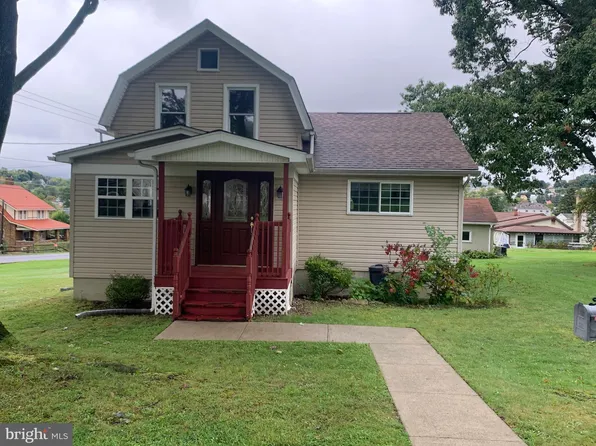 1626 Harrison Ave, Altoona, PA 16602