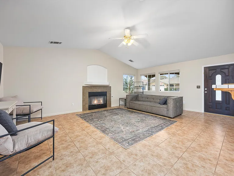 11610 Invidia Ct — Photo 10