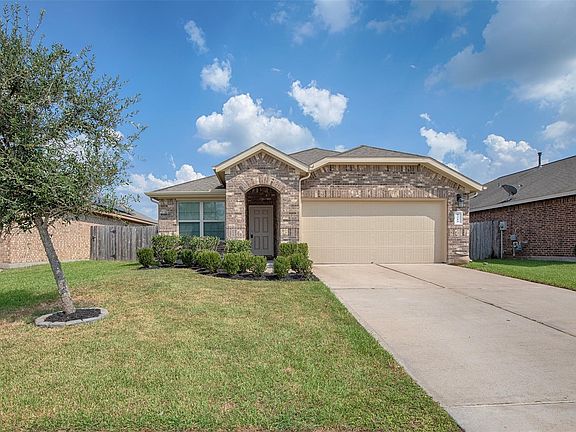 2nd image of 8215 Oakleaf Meadow Ct