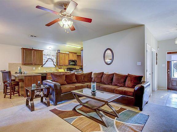 3rd image of 2032 Karsen Ln