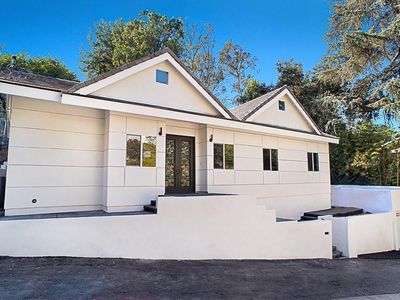 3841 Ridgemoor Dr, Studio City, CA, 91604