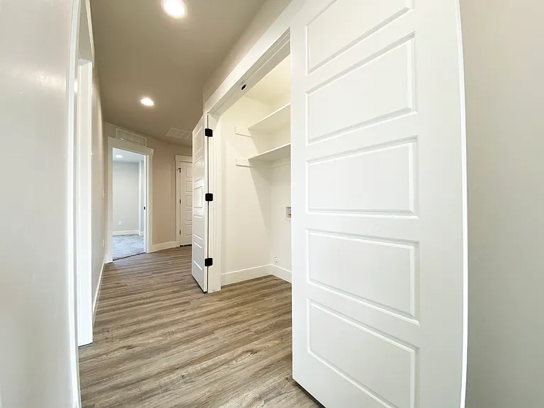 327 Lemmon Ln — Photo 24