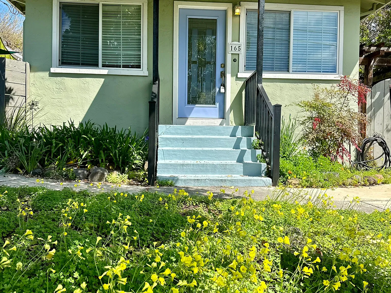 1 bed, 700 sqft, $2,100 — Photo 2