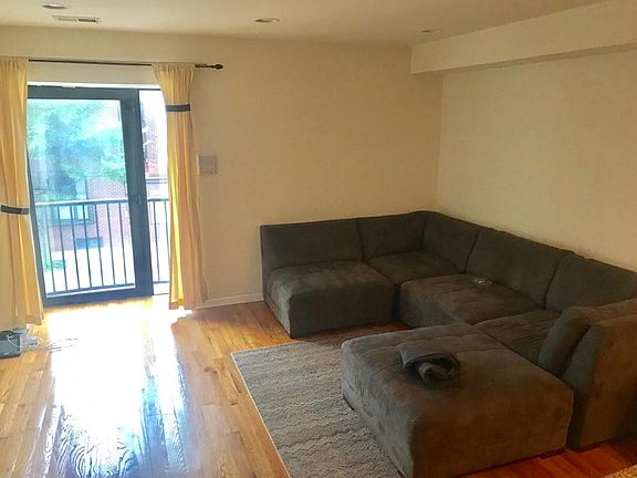 4th image of 3500 S Archer Ave APT 3
