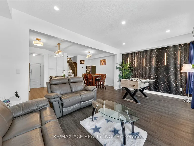 171 Snowbridge Way #26 — Photo 13