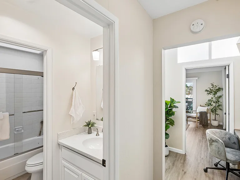 4024 Farm Hill Blvd #8 — Photo 10