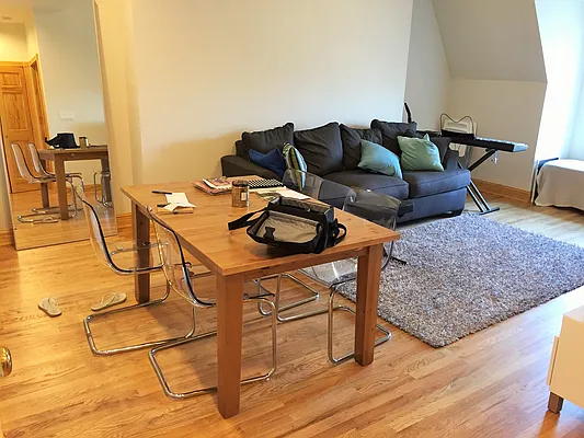 Rented by Joe Gotham LTD | media 11